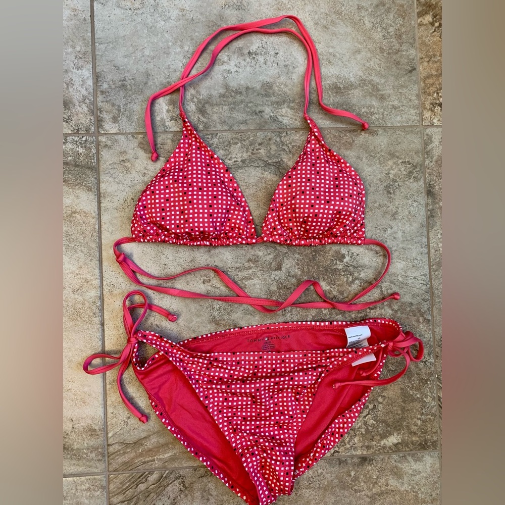 Tommy Hilfiger string bikini - like new